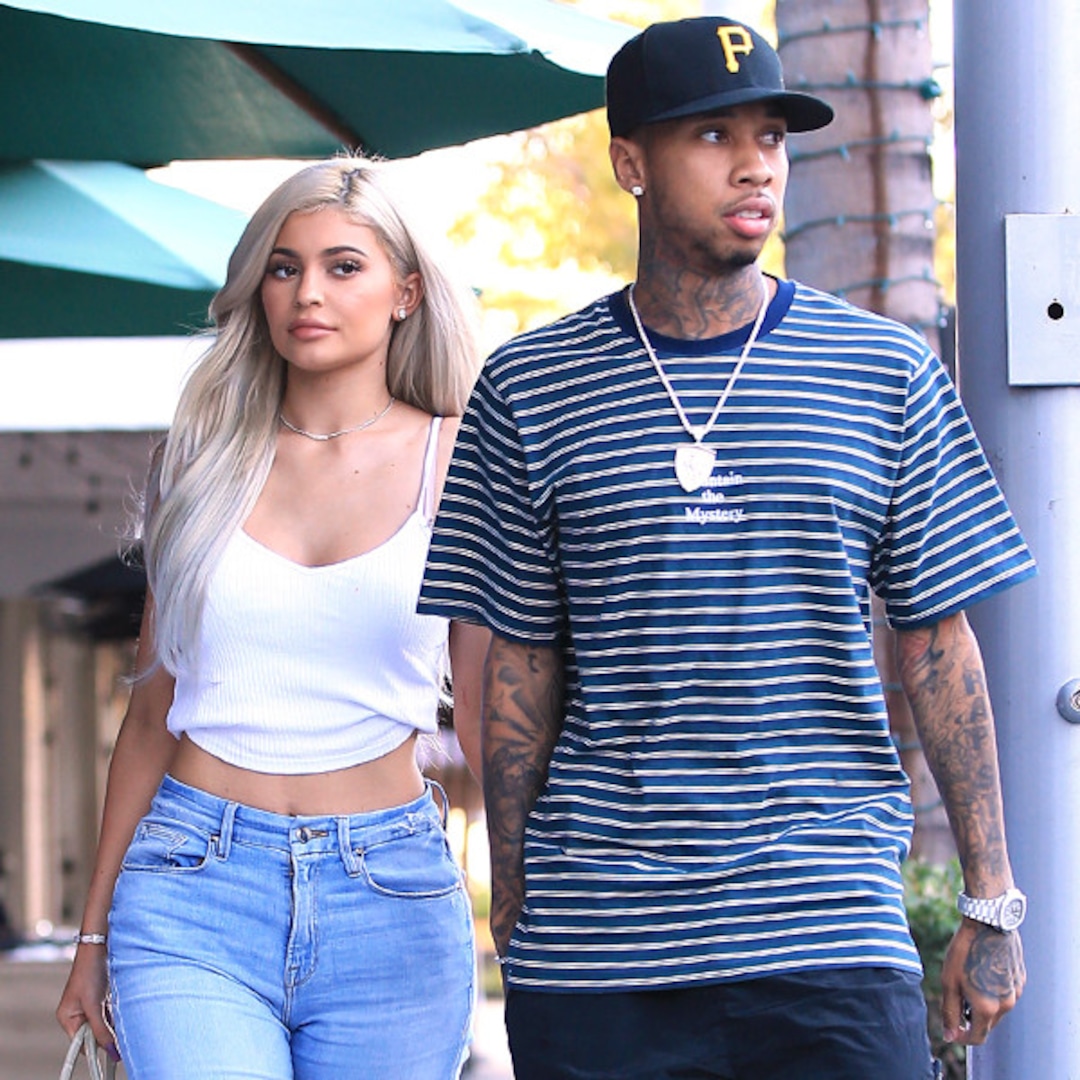 Kylie Jenner Reunites With Tyga During Girls' Night Out Amid Travis Scott Break - E! Online
